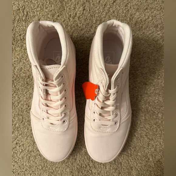 Vans High Top Shoe Light Pink - Picture 3 of 9